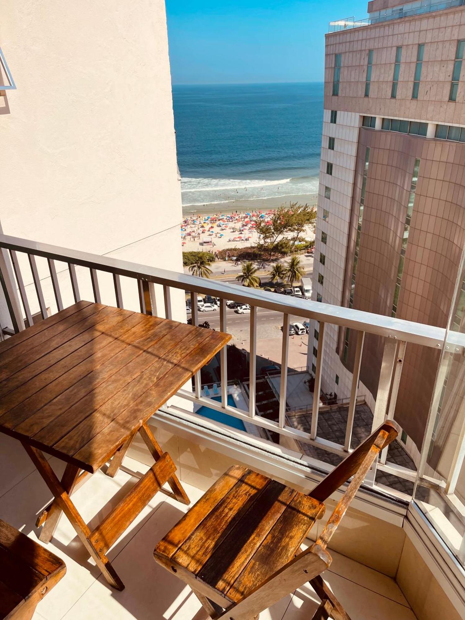 Apartamento Pe Na Areia: Beachfront With Ocean View